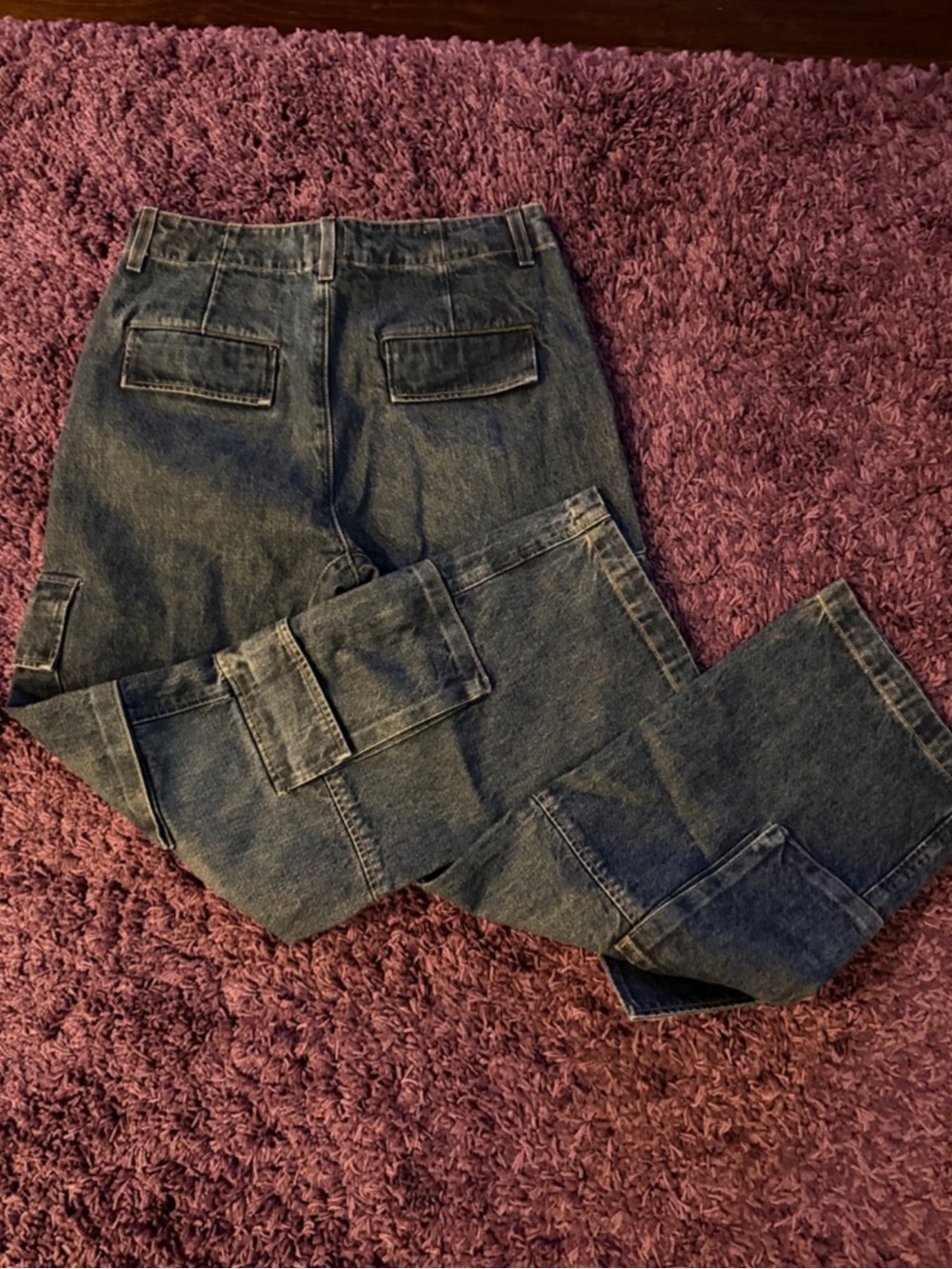 Citizens of Humanity Delena Cargo Jeans in Alma. SZ 27 - Picture 6 of 13